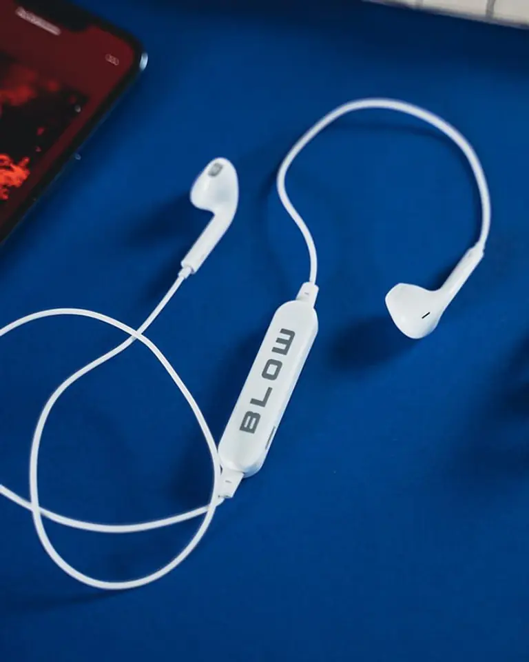 Słuchawki Bluetooth białe