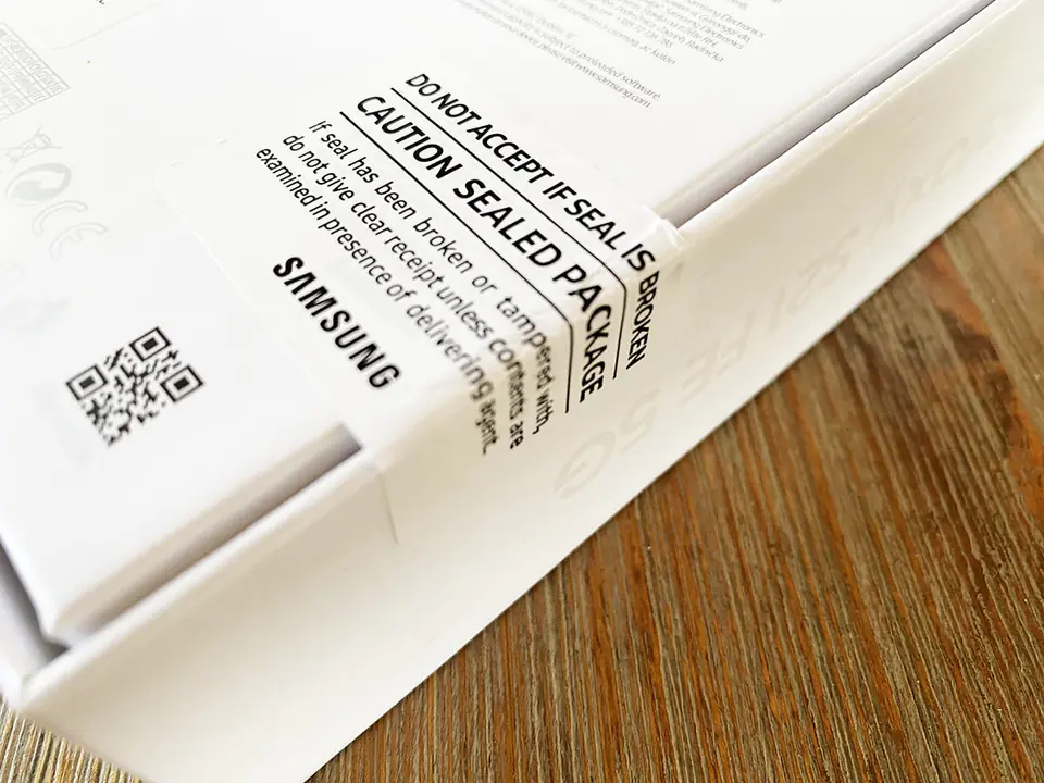 Plomby na opakowaniu