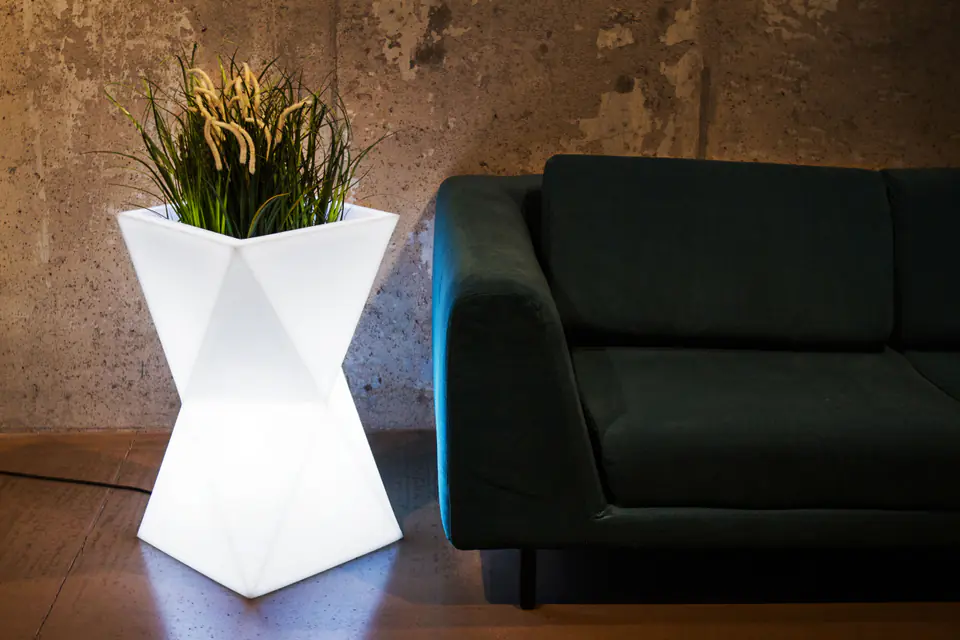 White Valencia flower pot with lighting