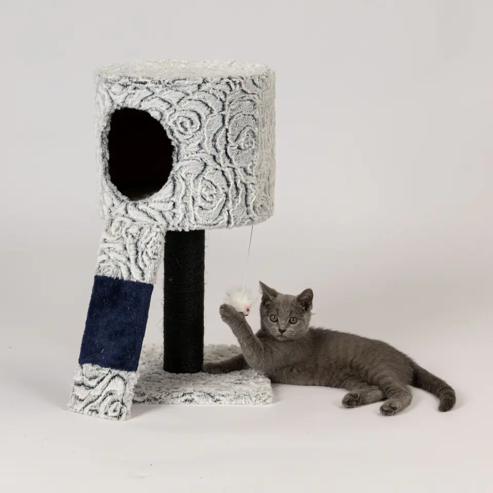 Cat scratching post tower hanging toy