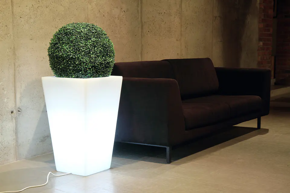 Slim white garden pot with lighting