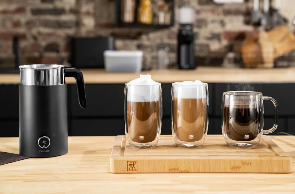 https://cdn.wasserman.eu/generated/images/s960/910439/zwilling-enfinigy-black-milk-frother